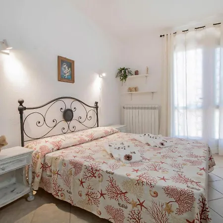 Le Granaglie By Interhome *